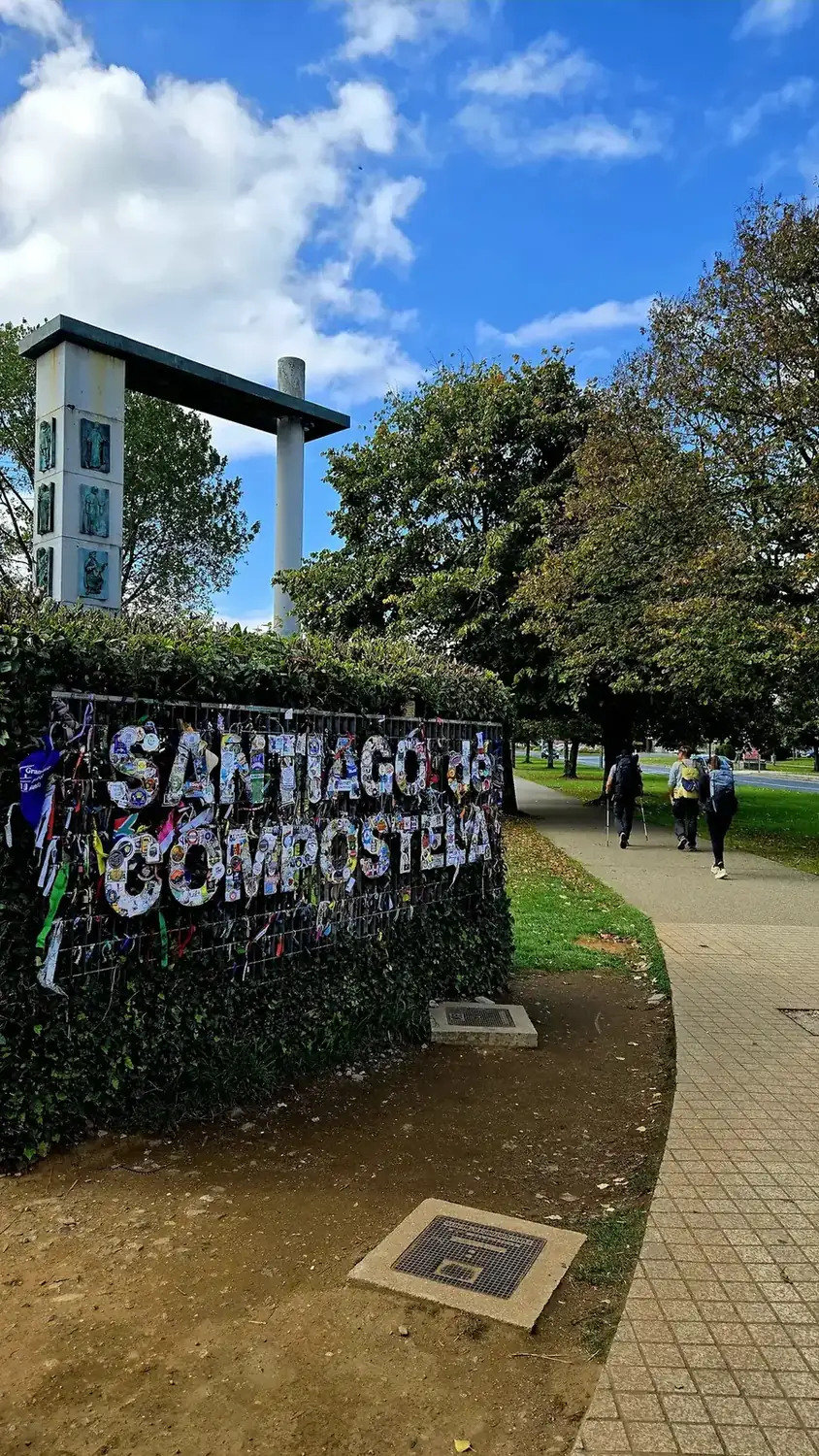 Skilt mot Santiago før målgang